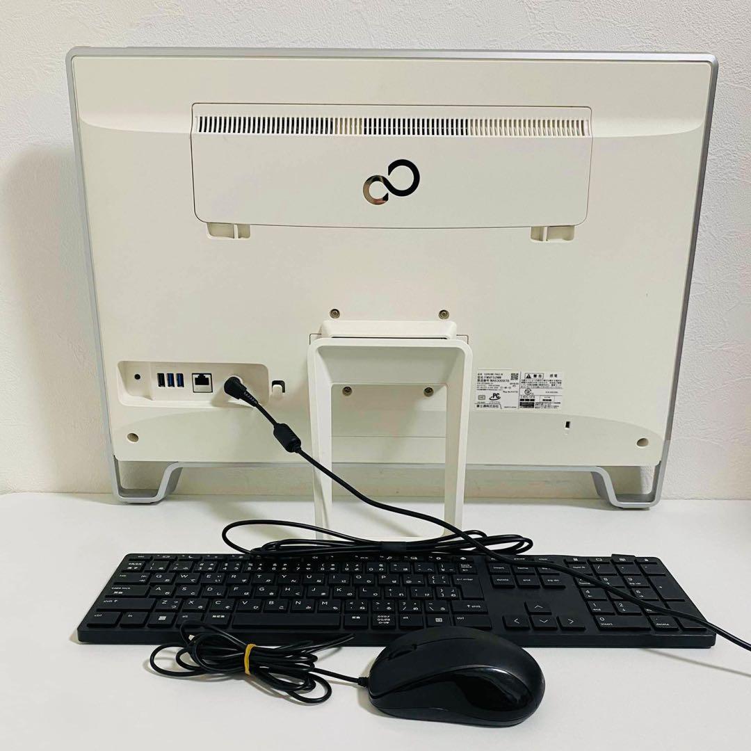 Y666 Fujitsu デスクトップ1TB大容量Windows11オフィス付き