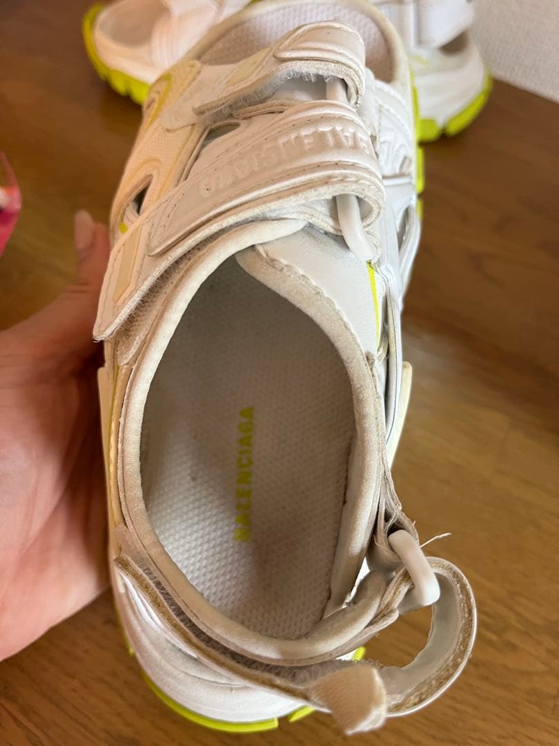 BALENCIAGA トレイルサンダル ホワイト・イエロー