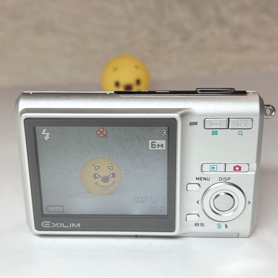 CASIO カシオ EXILIM EX-Z60 シルバー デジカメ ケース付き