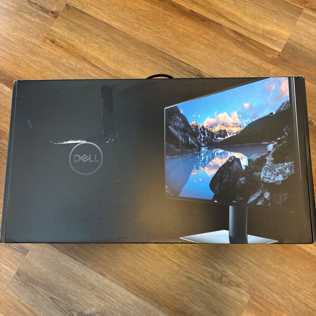 ディスプレイ・モニター本体 DELL U2720QM
