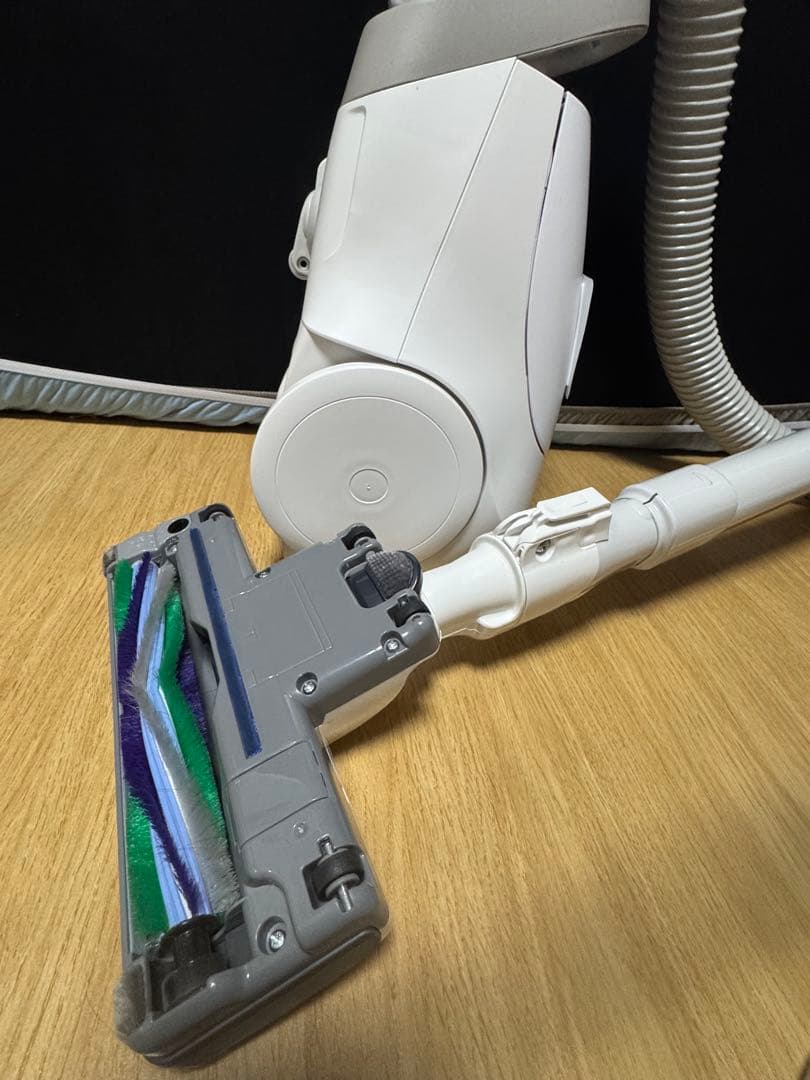 美品　Panasonic　MC-PJ240G-W 紙パック式掃除機