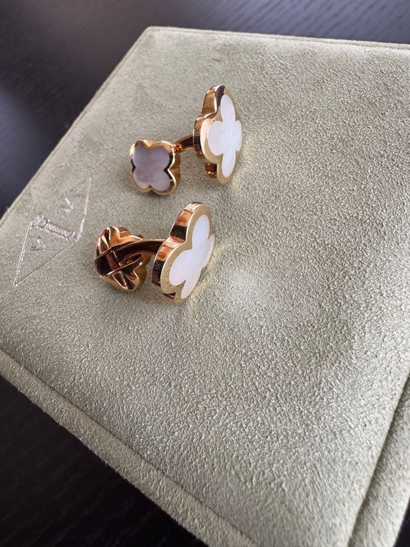 Van Cleef & Arpels アルハンブラ　カフリンクス