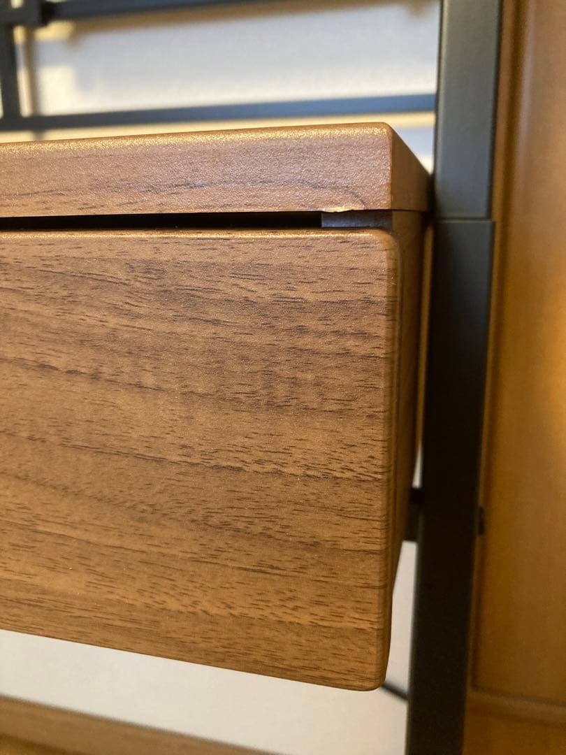 ニトリ　NITORI 省スペースデスク　ミドルブラウン　ラボーロ