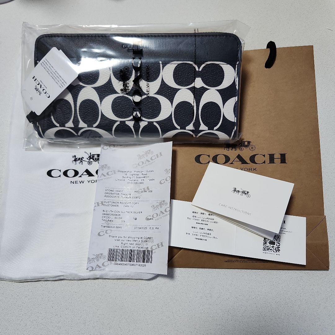COACH 長財布 ホワイト/ブラック