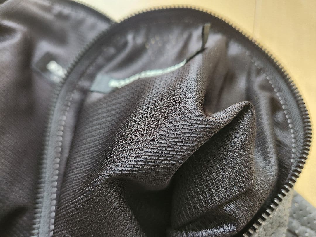 ロアーズオリジナル roars original 革袖 パンチングメッシュ