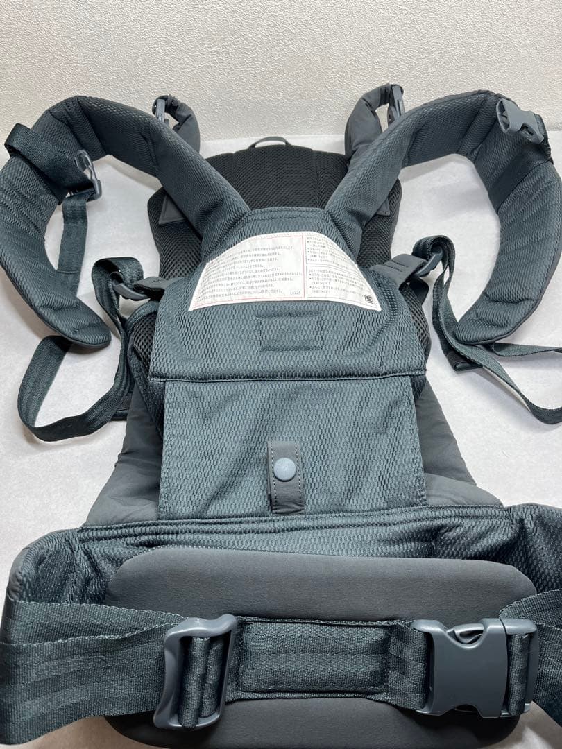 ピトレスク × グリーンレーベル 抱っこ紐 コラボモデル グレー