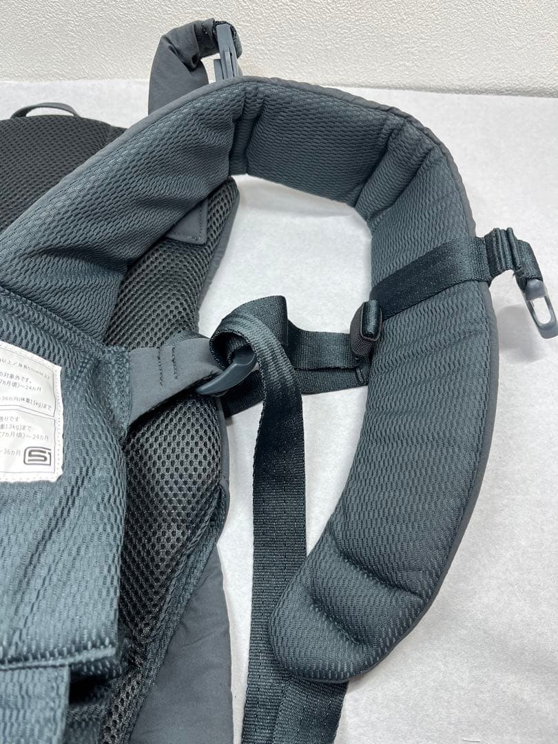 ピトレスク × グリーンレーベル 抱っこ紐 コラボモデル グレー