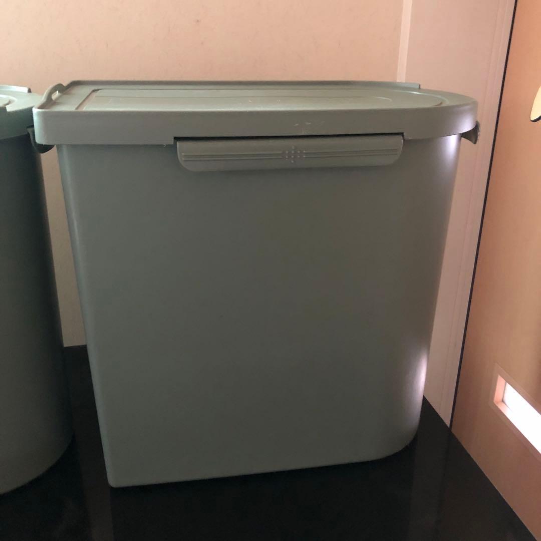 あつ　タッパーウエア　キッチンキーパー　2個セット　ダークグリーン