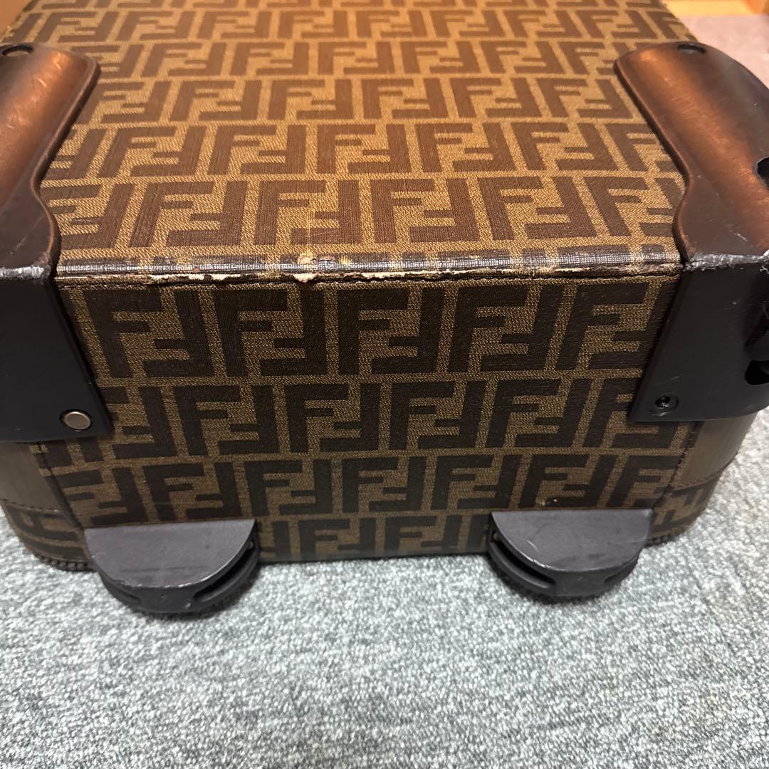 FENDI FFロゴボストンバッグ