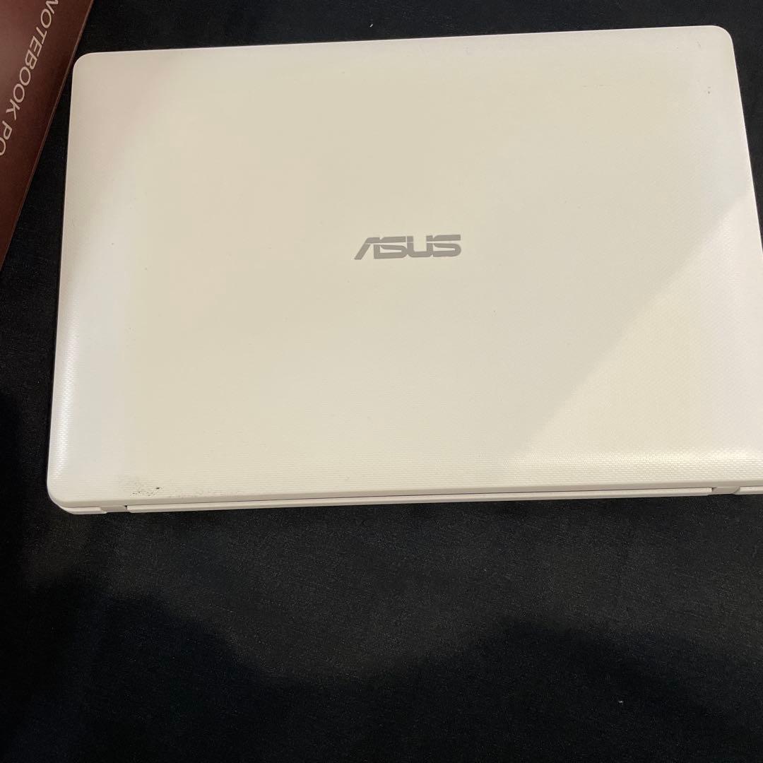 surface RTとASUSのノートPCのセット