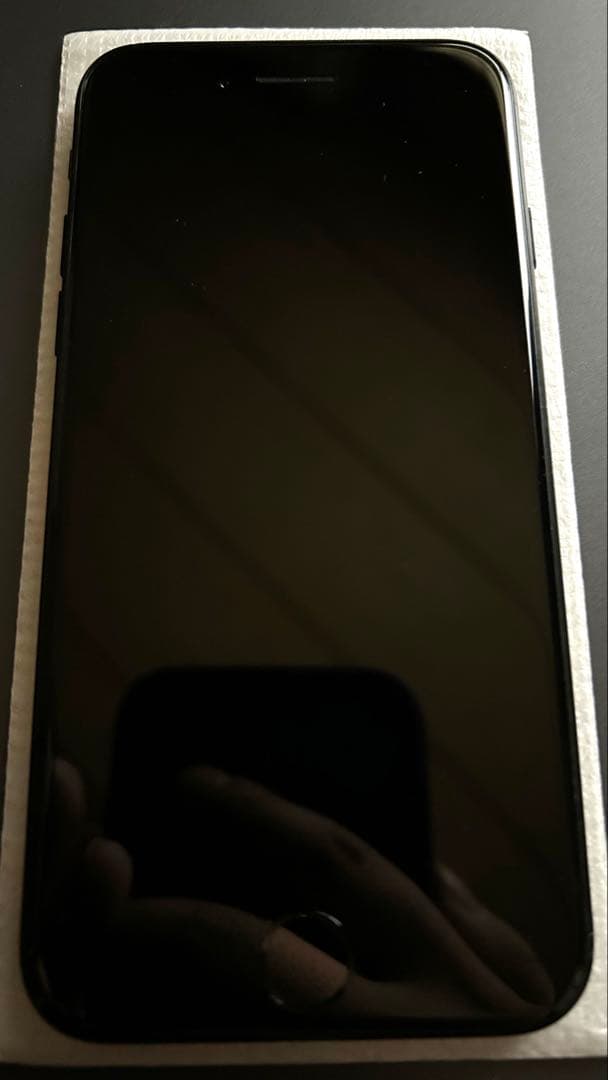 iPhone SE3 128GB ブラック