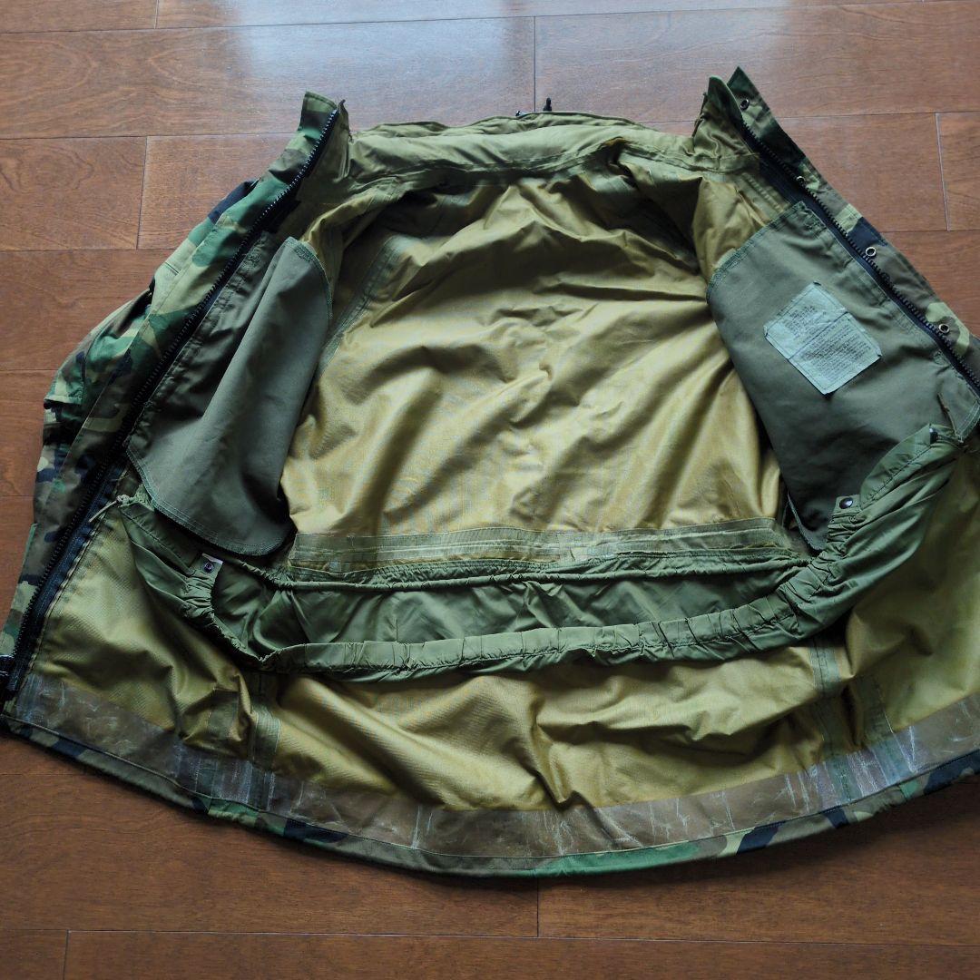 軍物ゴアテックス　GORE-TEX ecwcs GEN2 カモ　 ミリタリー