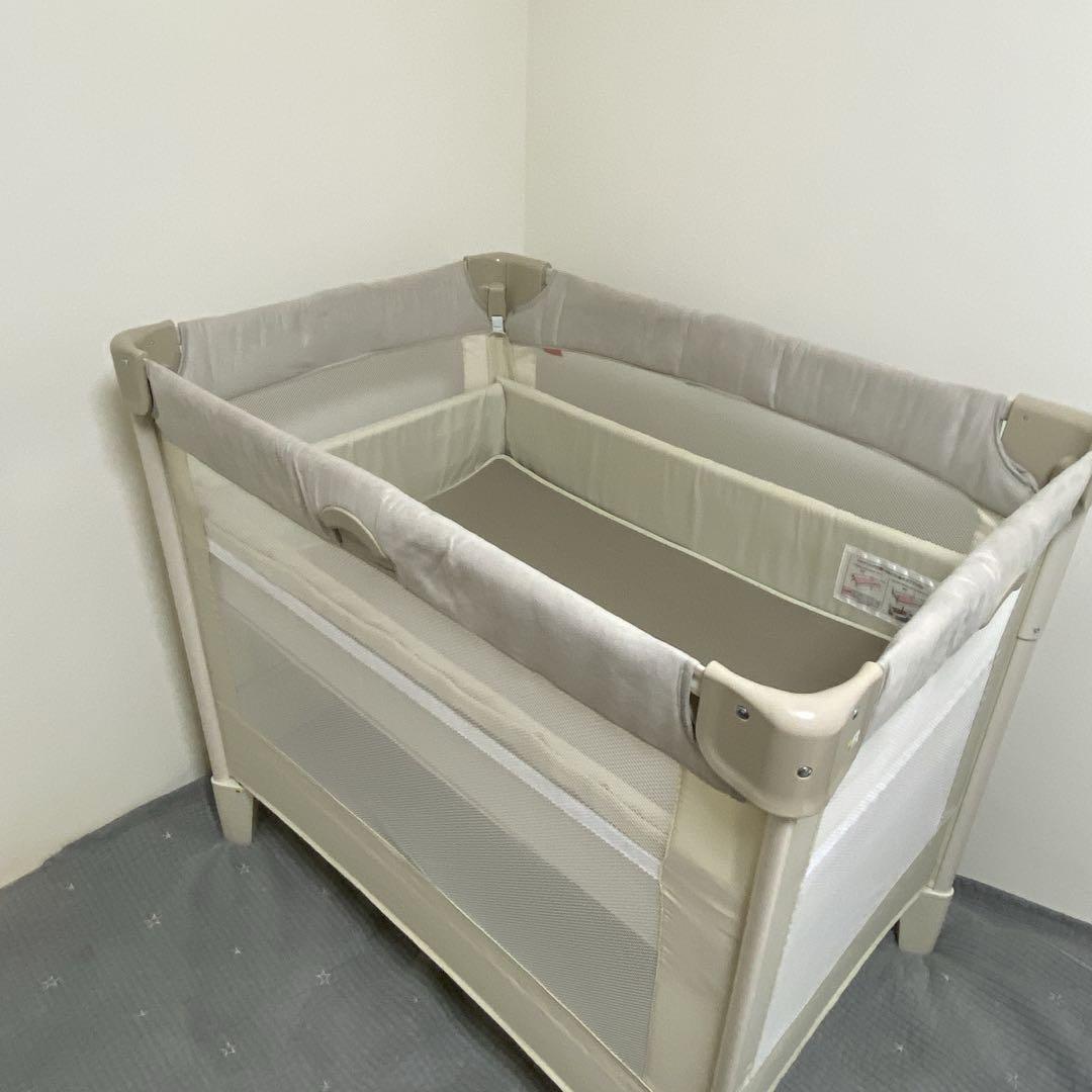 りょうこ⭐︎　極美品Apricaベビーベッド ココネルエアープラスAB