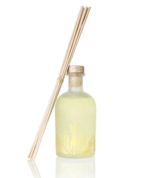 マリエオーガニクス リードディフューザー プルメリア 240ml