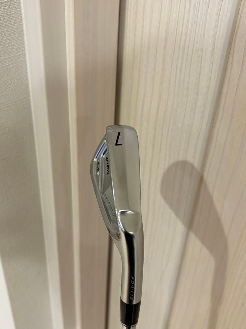 Srixon ZX7 mk2 7番　アイアン　単品　DG DST S