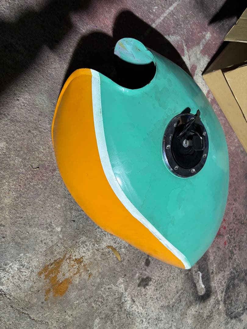 あっき ゼファー、ゼファーχ 燃料タンク