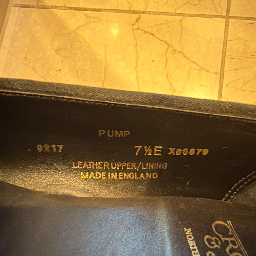 Crockett & Jones オペラパンプス リボン付きドレスシューズ