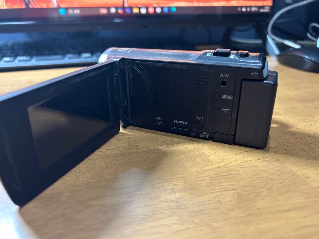 ジャンク品　Panasonic HC-V360MS ビデオカメラ