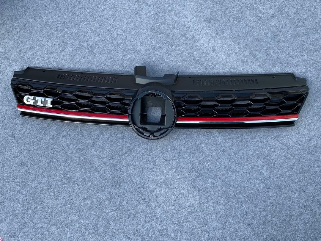 フォルクスワーゲンGOLF GTI 7.5 グリル