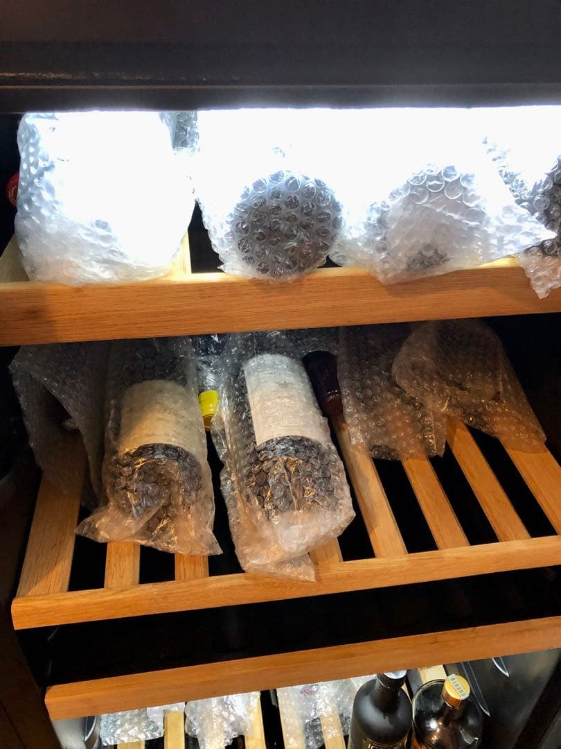 ワインセラー フォルスター デュアル FJN-210G 82本 温度2段階