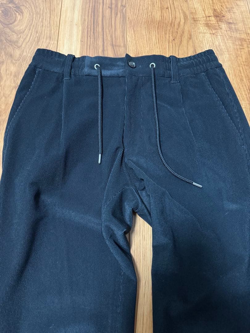 コーデュロイSWING EASY PANTS 黒 サイズM