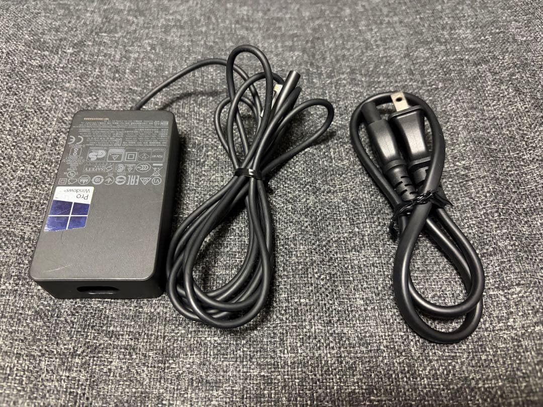 Surface Pro 4 i5 8GB 256GB タイプカバー付き