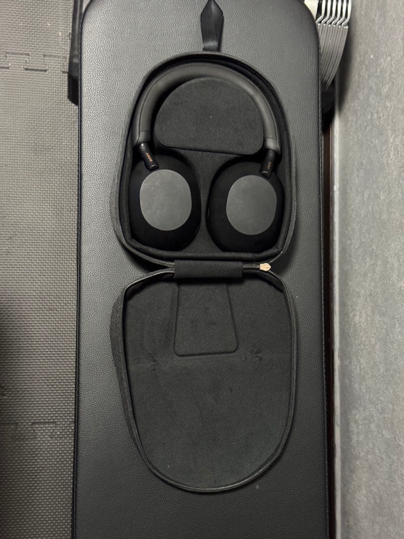 SONYヘッドホン-WH-1000XM5