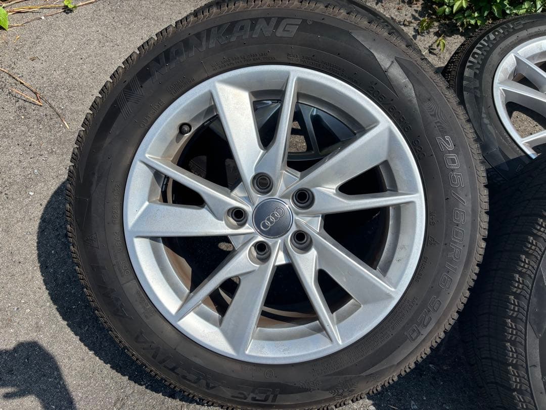 Audi A4ホイールセット 205/60R16 アウディ 純正 タイヤ アルミ