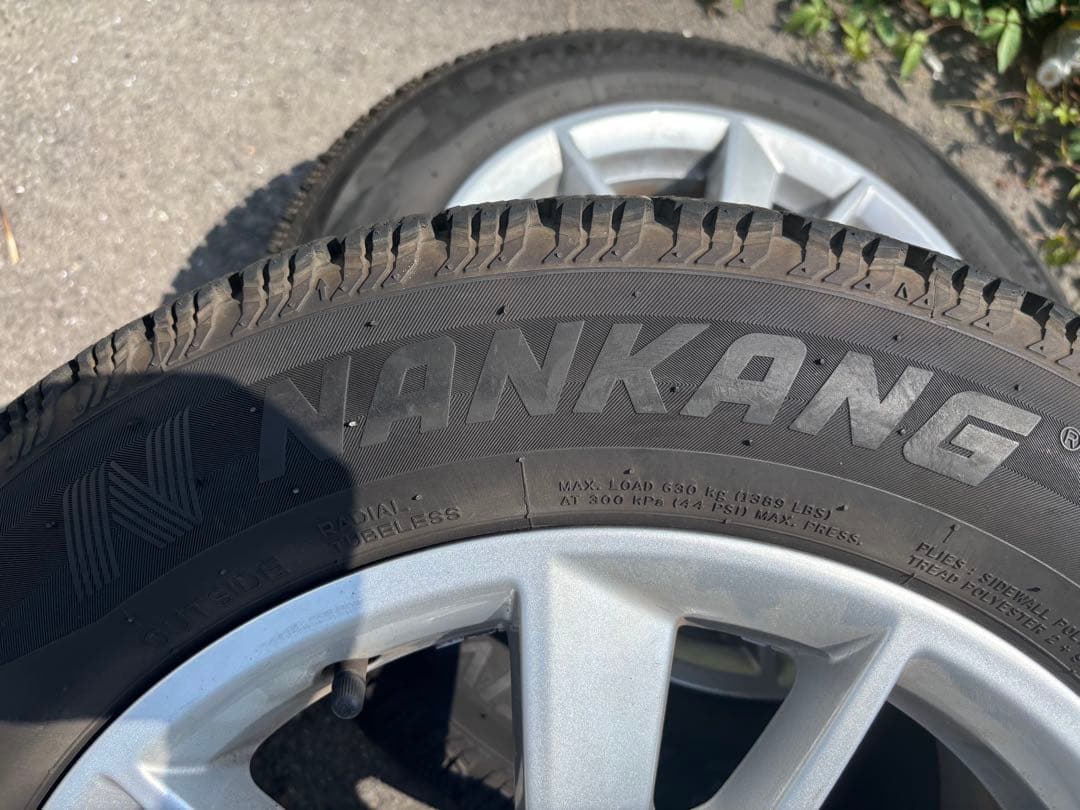 Audi A4ホイールセット 205/60R16 アウディ 純正 タイヤ アルミ