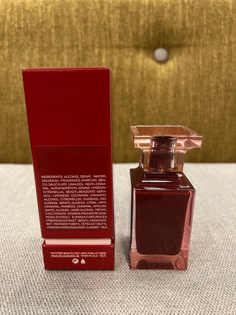 TOM FORD ロスト　チェリー　オード　パァルファム　スプレィ50ML