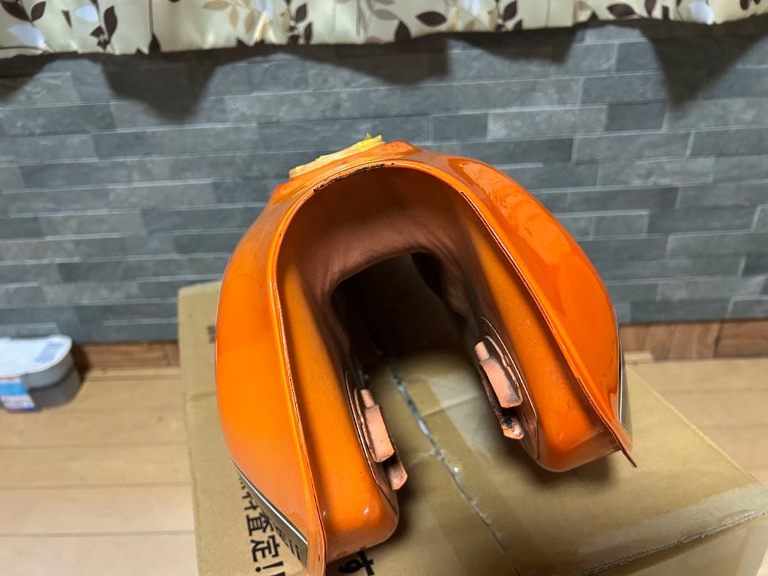 グラストラッカー　BB 純正タンク