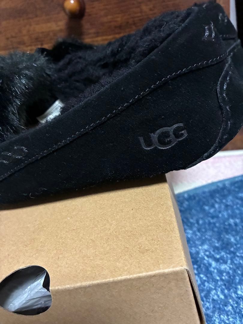 UGG モカシン　ダコタ　アンスレー　シェイン　リボン　ブラック　24㎝