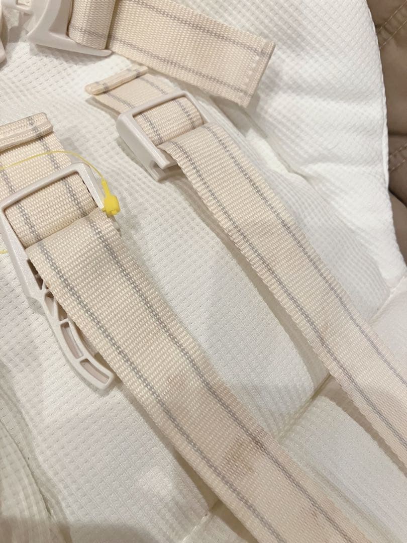 【動品・完品】コンビ ネムリラ　オートスウィング　電動