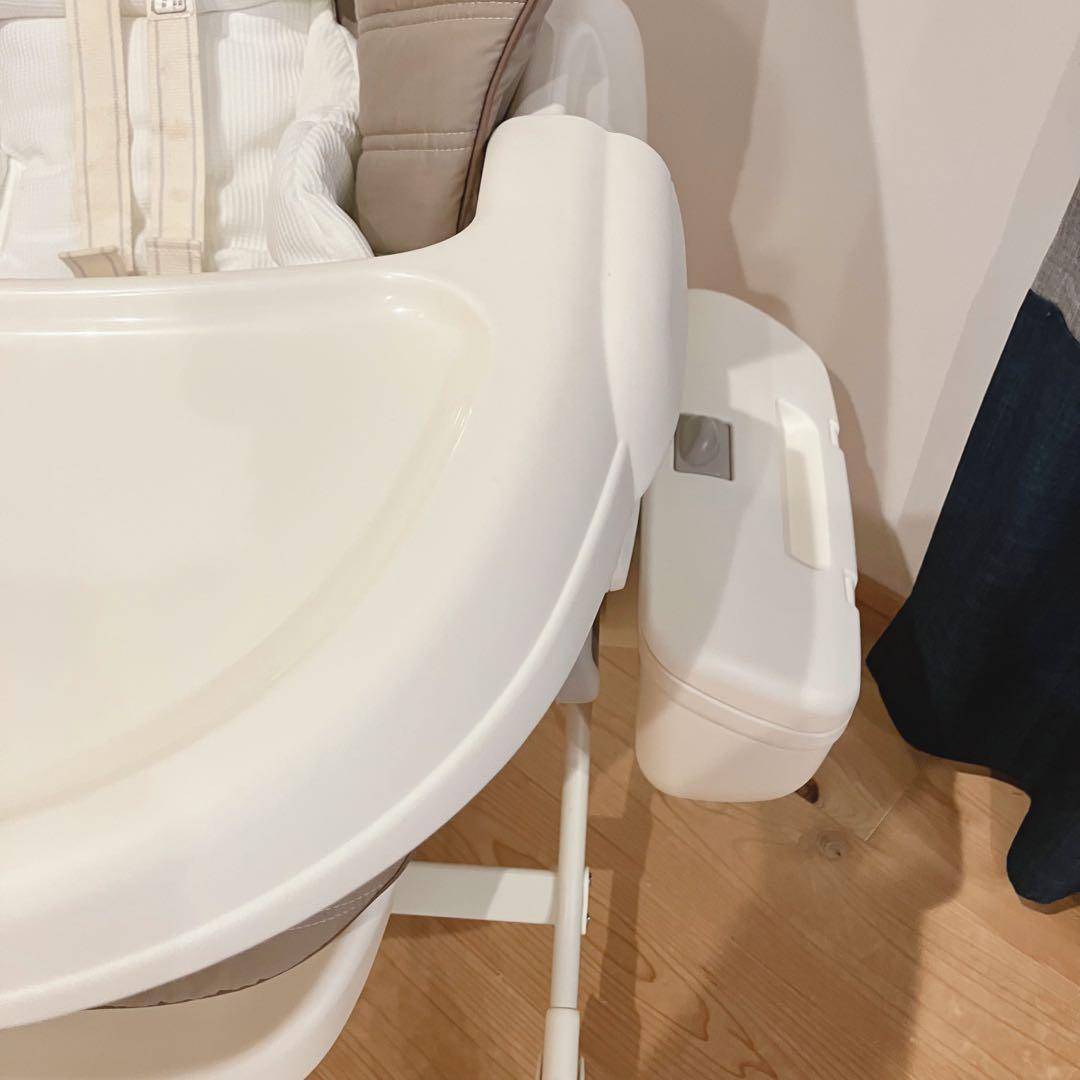 【動品・完品】コンビ ネムリラ　オートスウィング　電動