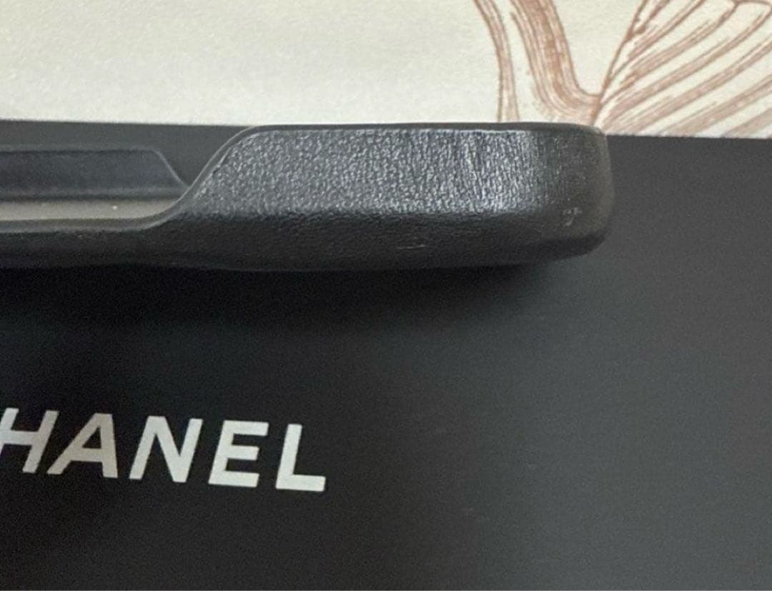 ☆*☆様 CHANEL シャネルマトラッセ iPhone15pro用スマホケース