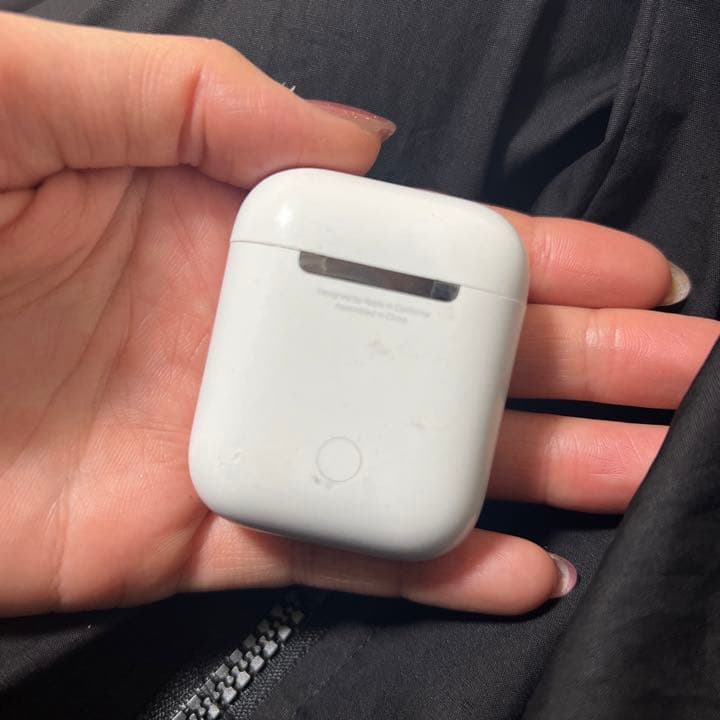 Apple AirPods 左なし