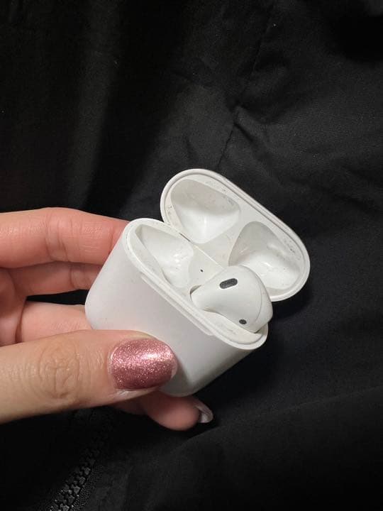 Apple AirPods 左なし