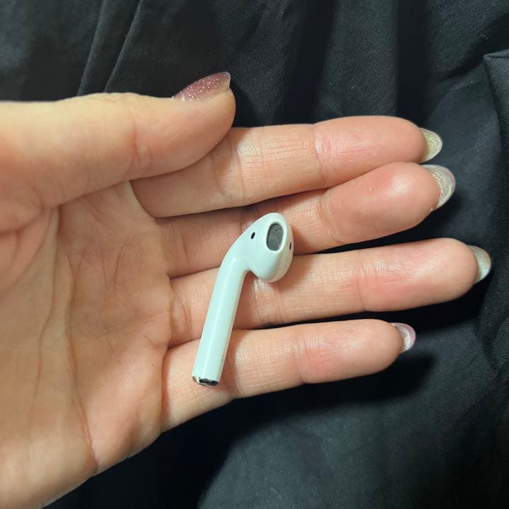 Apple AirPods 左なし