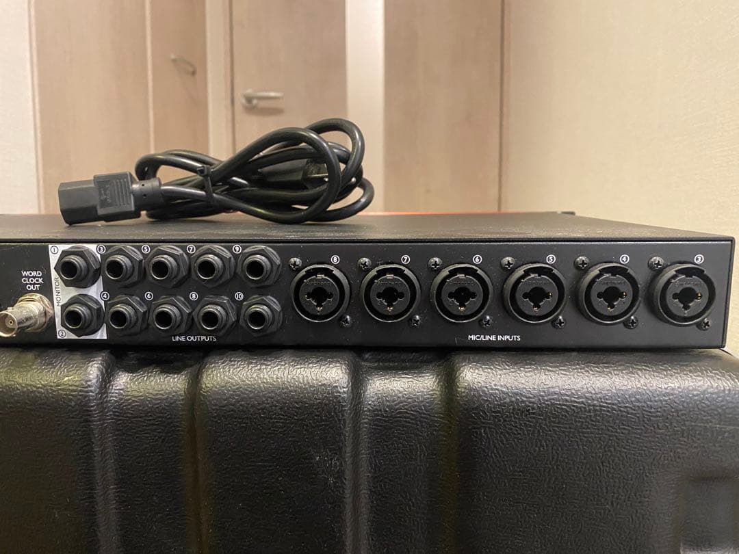Focusrite Clarett 8pre USB フォーカスライト