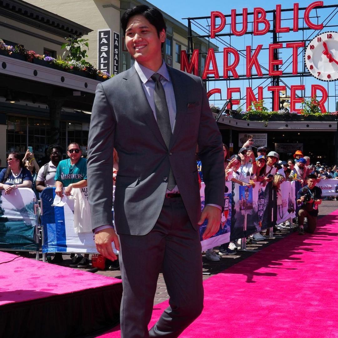 現行 大谷翔平 ウールジャージー ONE THE SUIT ヒューゴボス スーツ