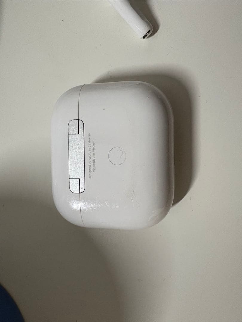 AirPods3世代 充電ケース付き