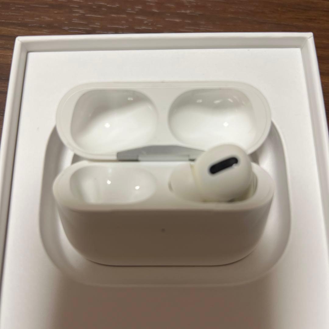APPLEAirPodsPro 右耳＆充電ケース(箱付き) WHITE