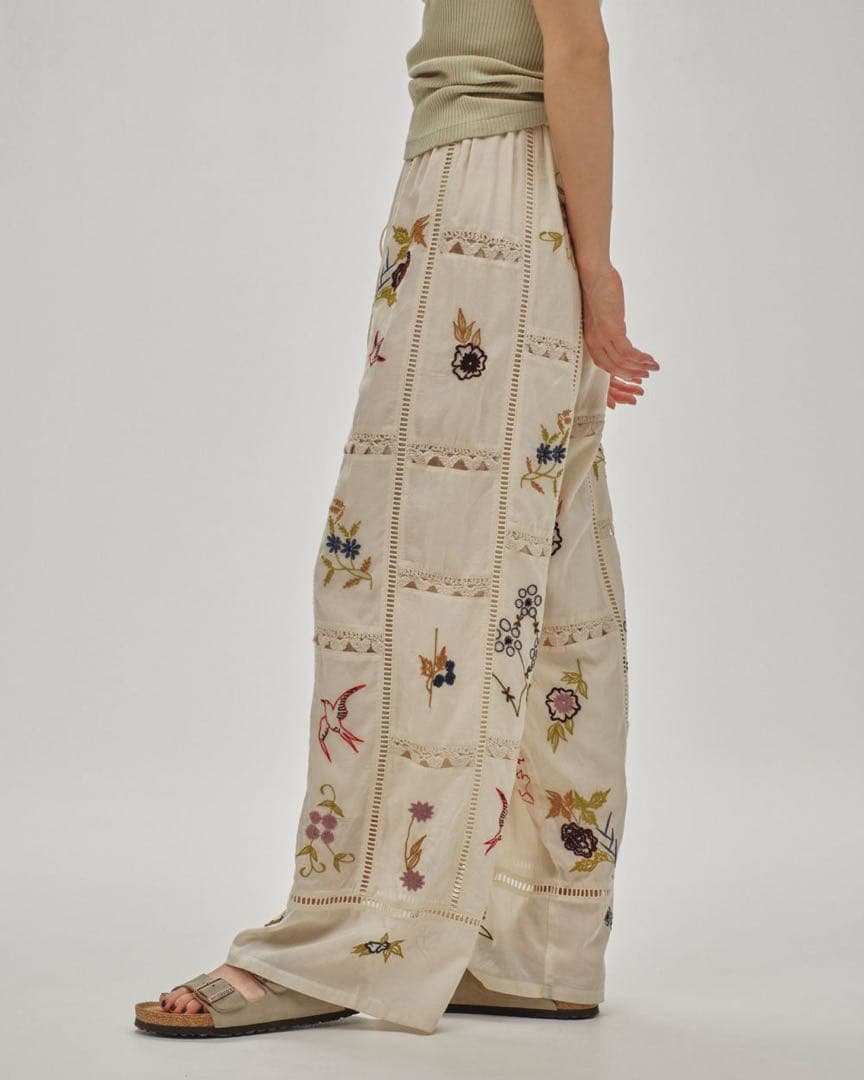 【新品未使用】EmbroideryPatchworkTrousers 38