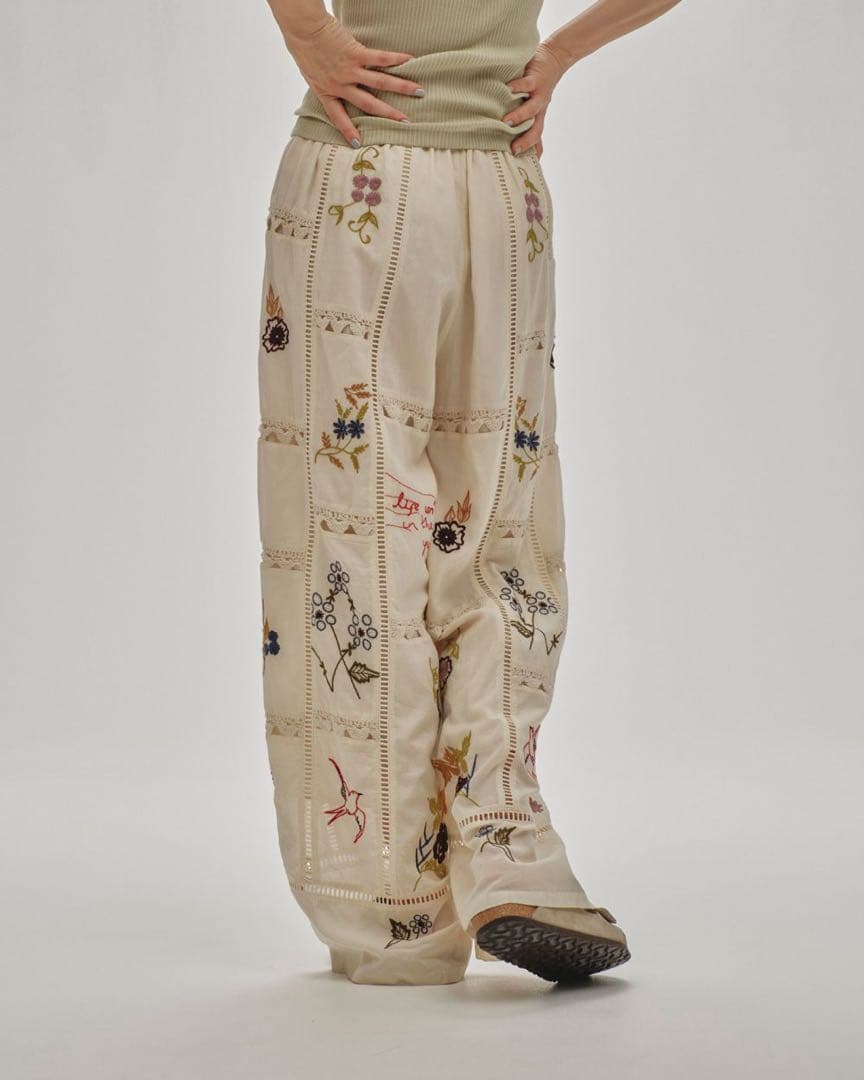 【新品未使用】EmbroideryPatchworkTrousers 38