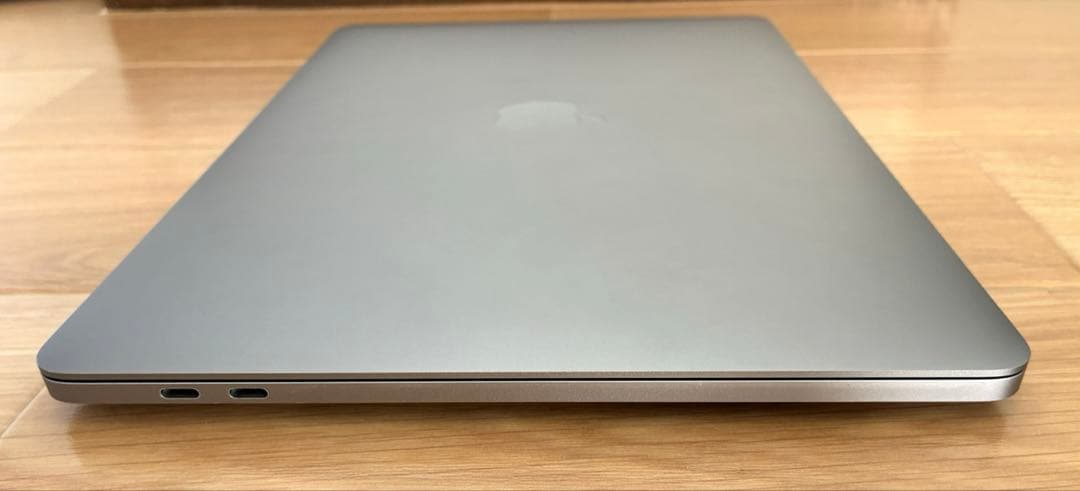 MacBook本体 MacBook Pro 2020 Intel Core i5 16GB