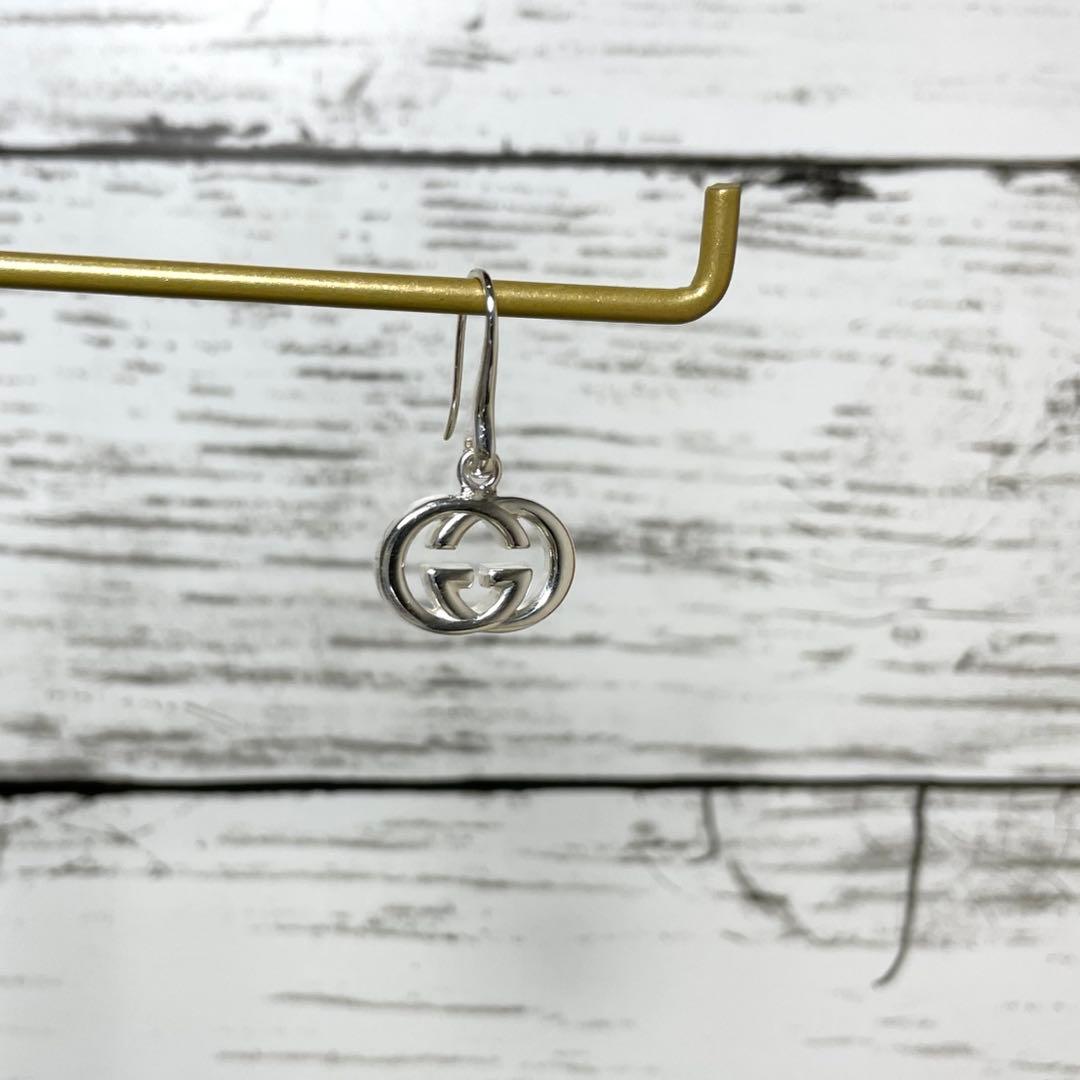 GUCCIグッチ インターロッキングGG フックピアス片耳　メンズ&レディース