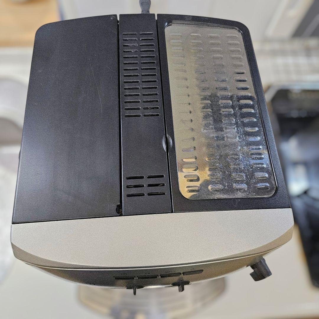 デロンギ エスプレッソマシン マグニフィカ ESAM2200SJ