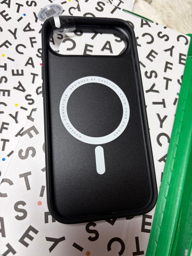 CASETiFY クラウンキティ　glaze case iPhone17 AIR