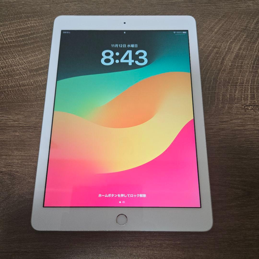 ➆Apple iPad 第6世代 WiFi + Cellular 32GB
