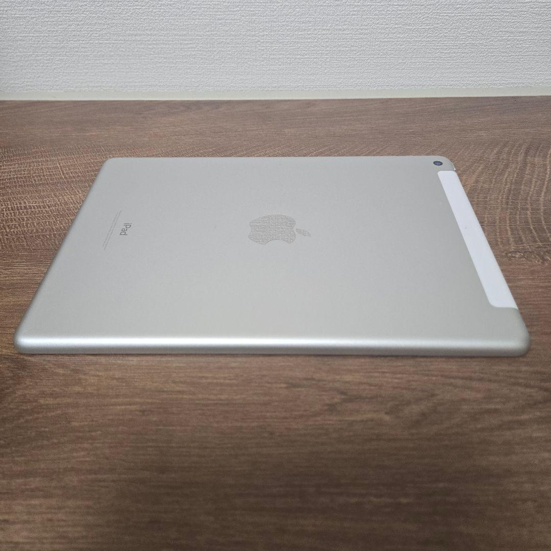 ➆Apple iPad 第6世代 WiFi + Cellular 32GB